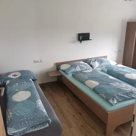 Διαμέρισμα Florine *